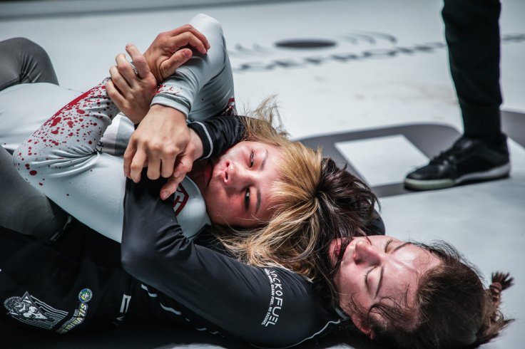 Danielle Kelly, Ayaka Miura, ONE Championship